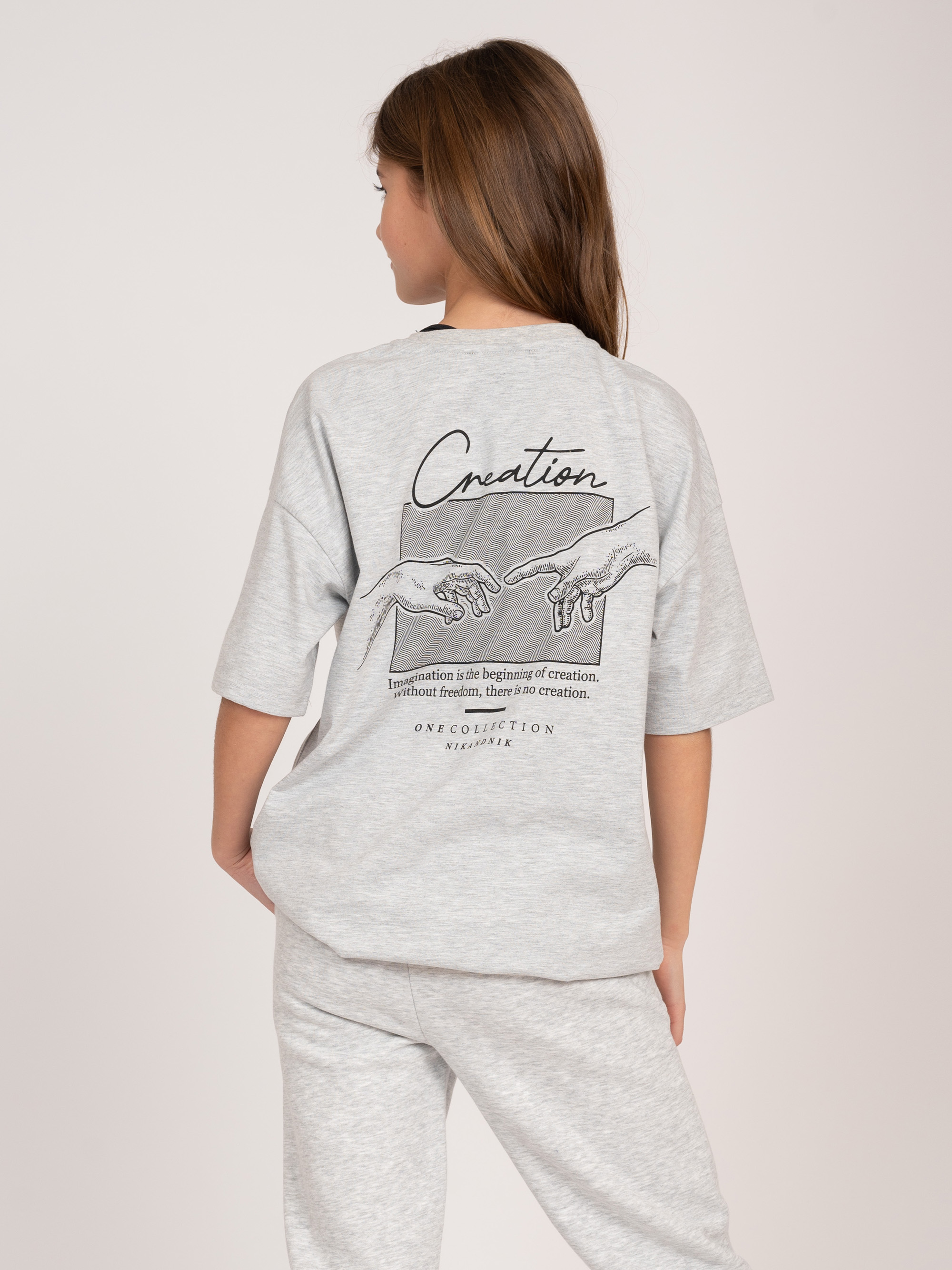 Oversized T-shirt with graphic print